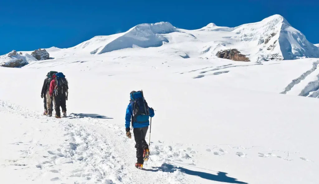 Scenic trekking route to Mera Peak with Himalayan mountains, remote valleys, and alpine landscapes in Nepal”